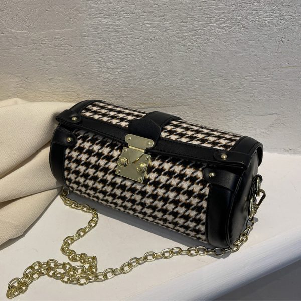 156f8cdc-49db-4b7c-adbb-7e83cb42cec8.jpg Winter New Chain Plaid Pillow Bag