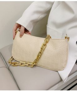 5de53790-5e7f-4ec0-8b0c-9c5c2cf62a4f.jpg New Style Hand-carry Personality Fashion Patent Leather Armpit Baguette Small Shoulder Bag